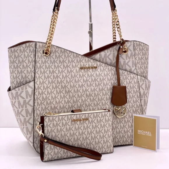 Michael Kors Large X Chain
Shoulder Tote Bag & Double Wallet
Vanilla/Brown - Picture 3 of 16